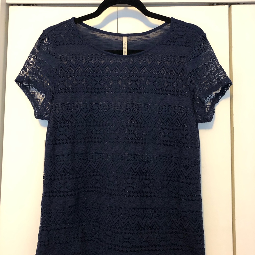 Navy Blue Lace Front Mixed Media Short Sleeve Blouse Medium Leo & Nicole